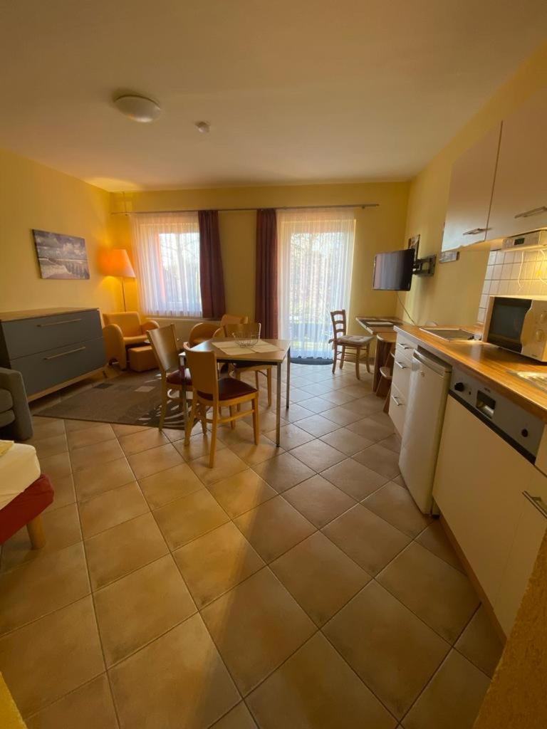 Apartments In Der Kopenhagener Strasse Ρόστοκ Εξωτερικό φωτογραφία