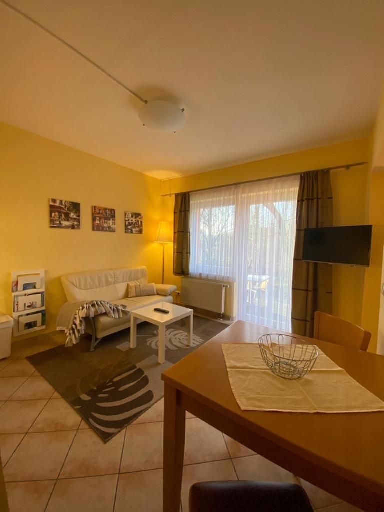 Apartments In Der Kopenhagener Strasse Ρόστοκ Εξωτερικό φωτογραφία