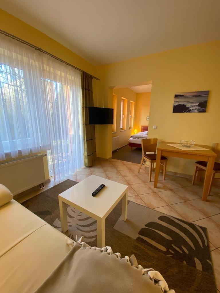 Apartments In Der Kopenhagener Strasse Ρόστοκ Εξωτερικό φωτογραφία